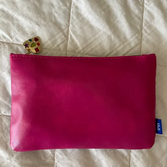 30+ Makeup, Skincare, and Haircare Mystery Bag (Ipsy Makeup Bag Included) - Picture 2 of 3